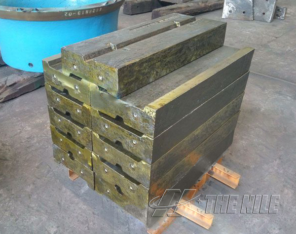 Hammer plate of the impact crusher