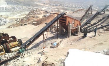 What Factors Affect the Output of Roll Crusher?